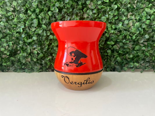 CUIA DE MADEIRA PERSONALIZADA VERMELHA