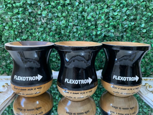 CUIA DE MADEIRA PERSONALIZADA PRETA