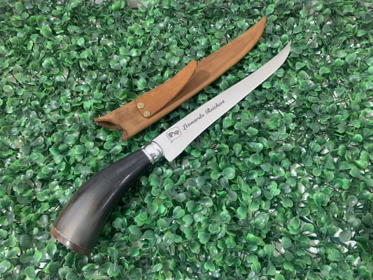 FACA INOX ARTESANAL PERSONALIZADA PARA CHURRASCO CABO DE CHIFRE