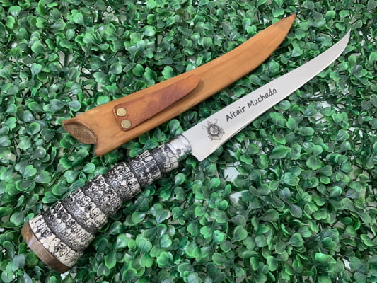 FACA INOX ARTESANAL PERSONALIZADA PARA CHURRASCO CABO DE TATU SINTÉTICO