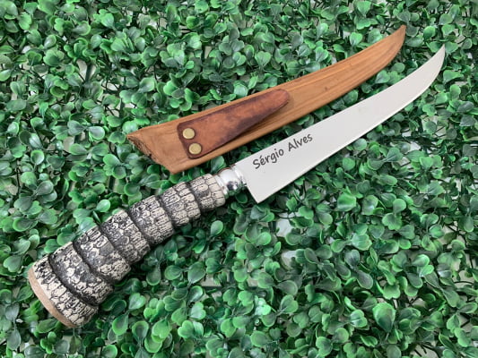 FACA INOX ARTESANAL PERSONALIZADA PARA CHURRASCO CABO DE TATU SINTÉTICO